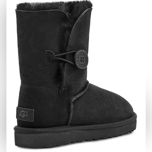 UGG Australia Black Suede Leather Bailey Button Boots Size 7 - Picture 1 of 16